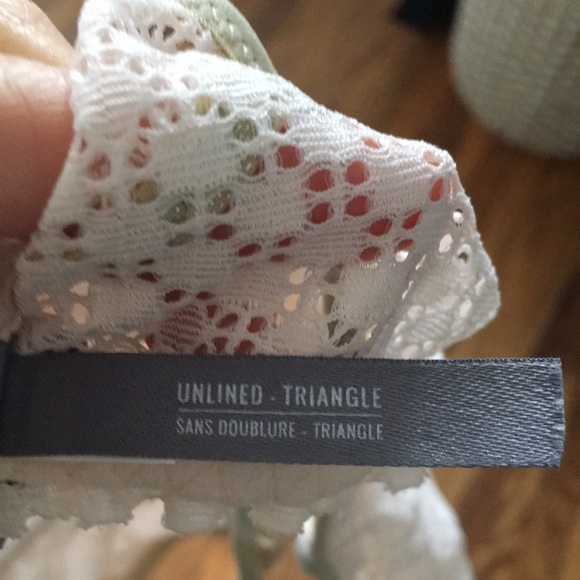 AERIE Light Pink and Gold Unlined Triangle Bralette 32C - Picture 5 of 6